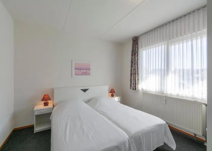 Apartment 5 For 4 Guests In Callanstoog